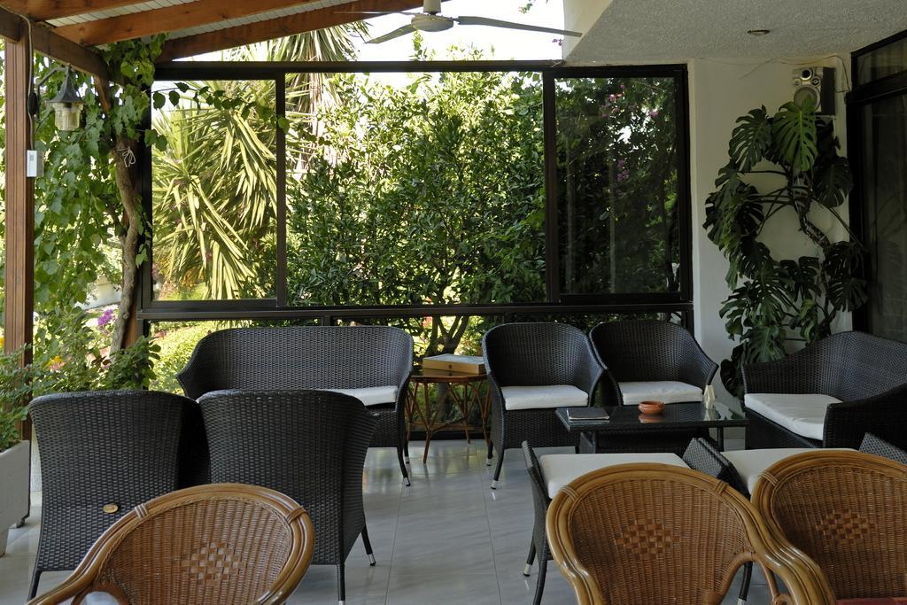 Hotel Tina Flora Kolímbia Kültér fotó