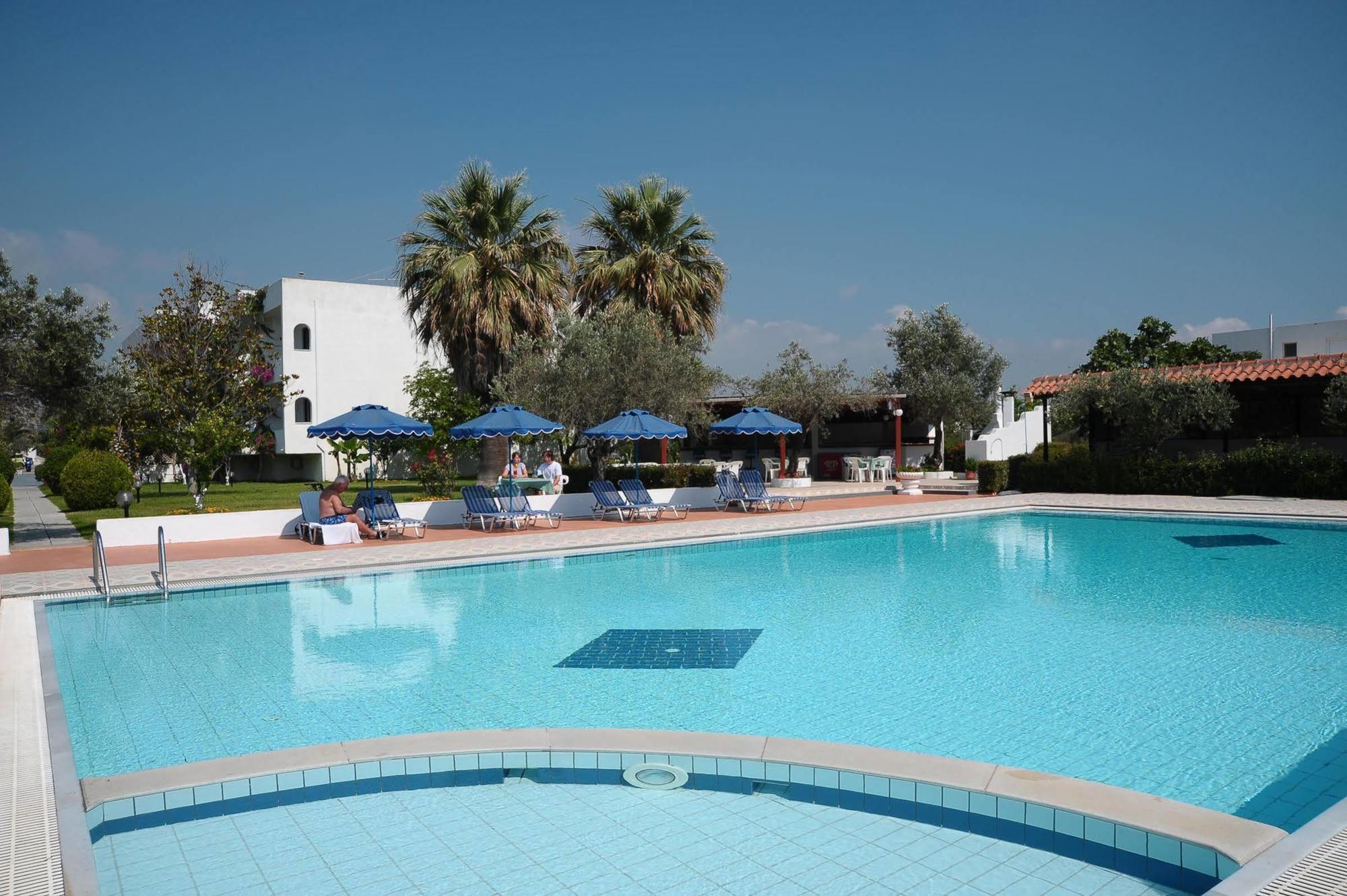 Hotel Tina Flora Kolímbia Kültér fotó